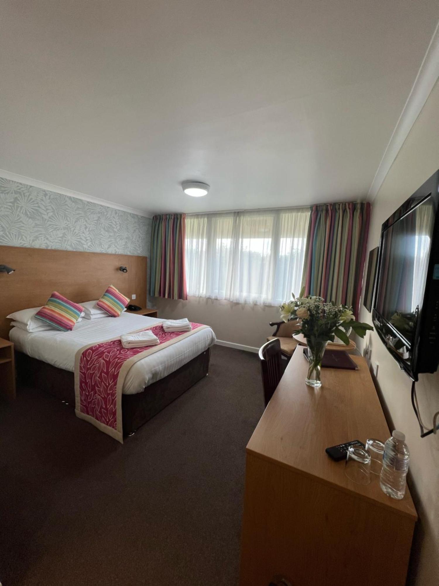 Hermitage Park Hotel Coalville Dış mekan fotoğraf