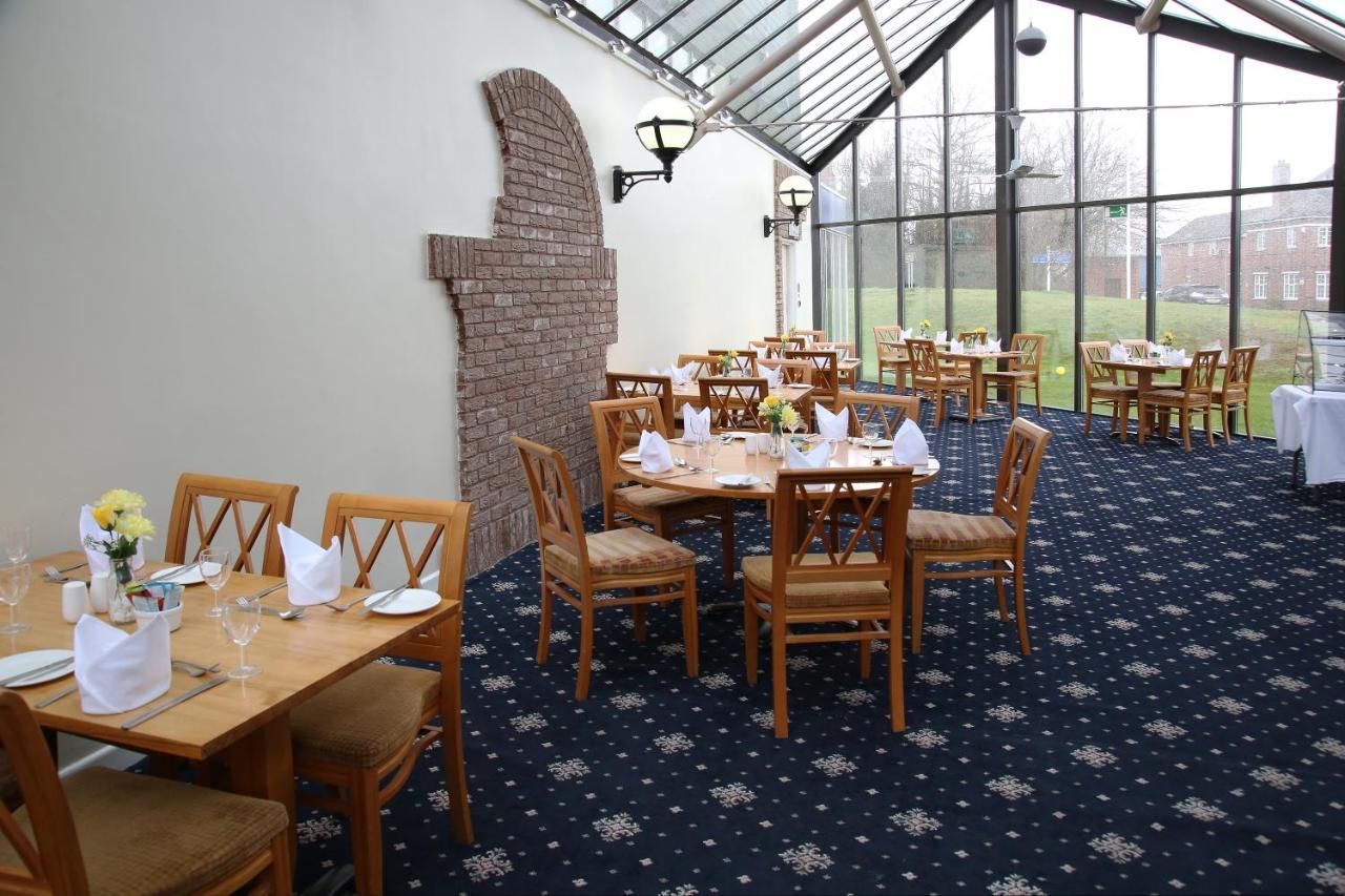 Hermitage Park Hotel Coalville Dış mekan fotoğraf