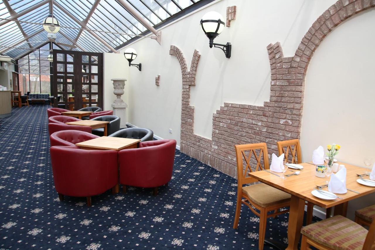 Hermitage Park Hotel Coalville Dış mekan fotoğraf